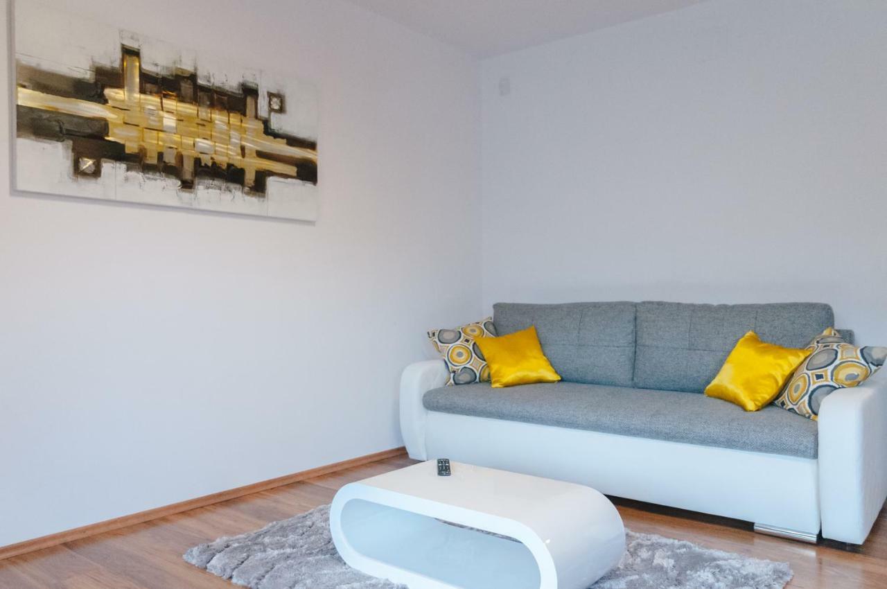 Vila Olympia - Apartman Olympia 9 Leilighet Ruzomberok Eksteriør bilde